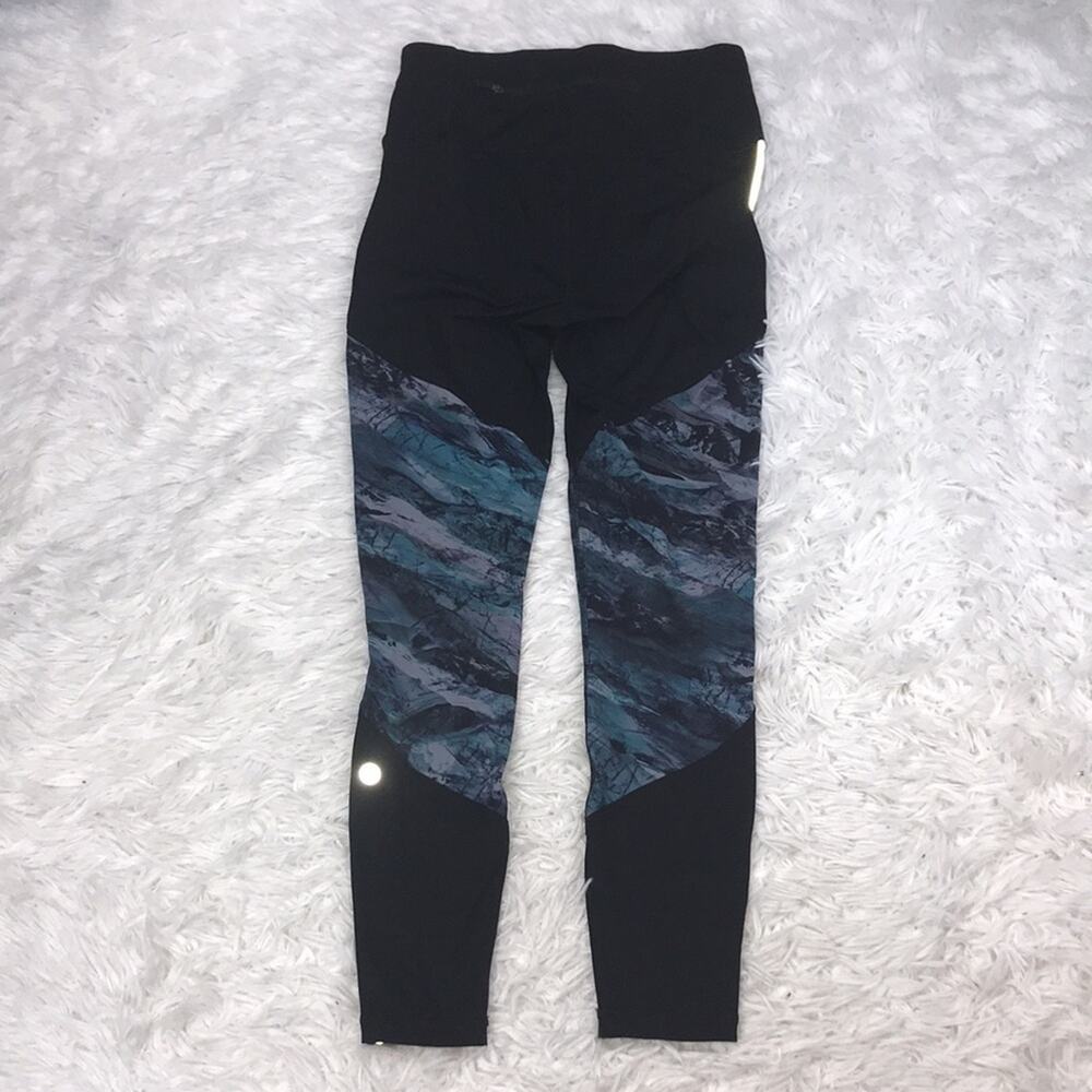 Lululemon Run to Reset Tight Black Frozen Island - Picture 9 of 10